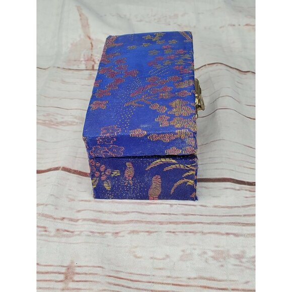 Chinese Yin Yang Black & White Health Stress Relief Balls with Carrying Case - Picture 5 of 10